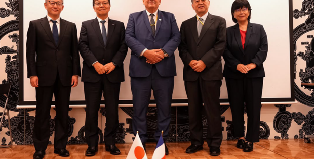 Recherche médicale : la France et le Japon renforcent leur alliance scientifique en Asie